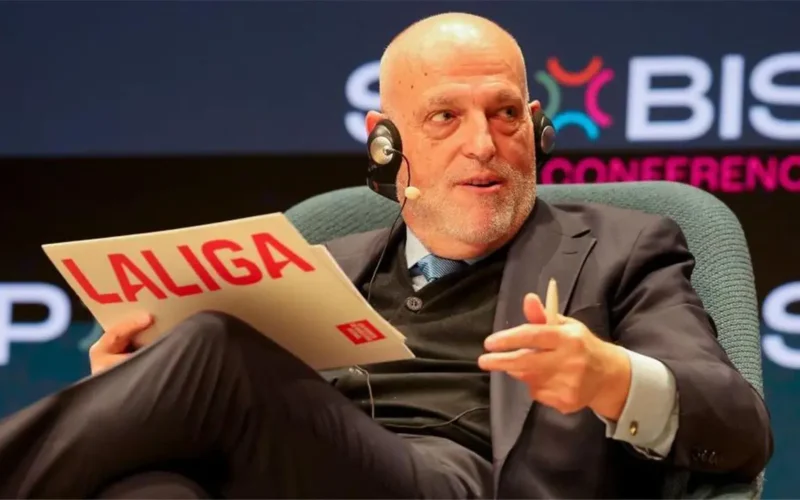 اعتراف تيباس.. غيرت رأيي حول استضافة السعودية للسوبر الإسباني